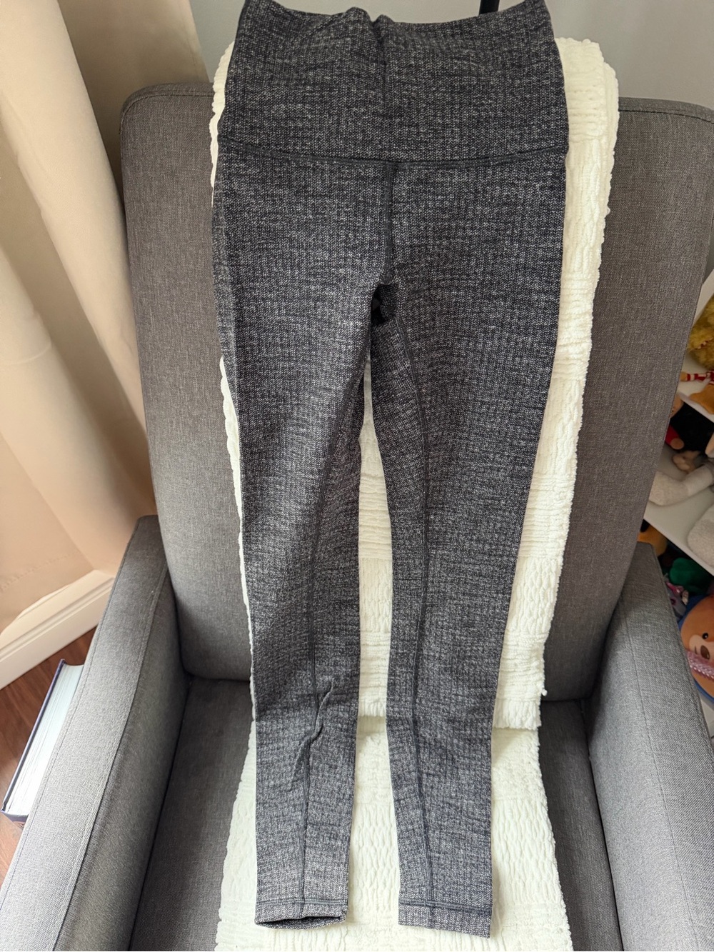 Lululelom size 2